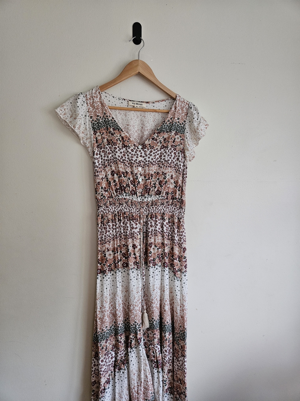 Iris Bloom Boho Floral Maxi Dress - Size M - High-Low Hem